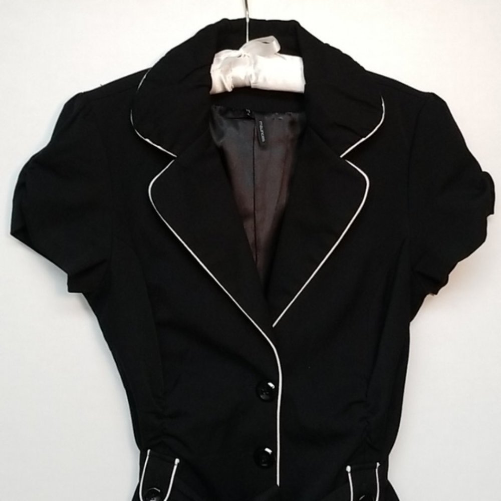 Maurices Black Juniors Blazers - Picture 5 of 11